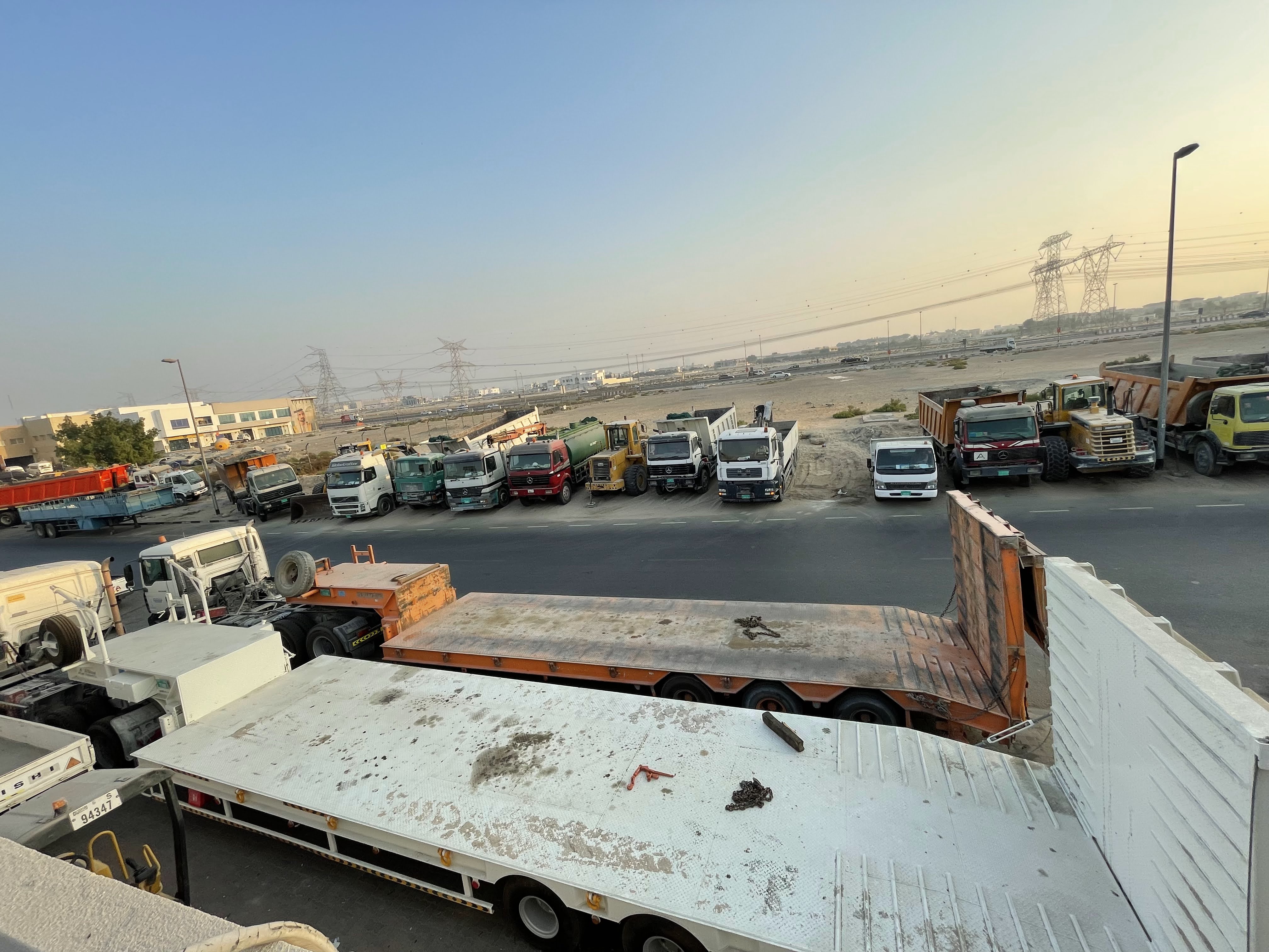 Lowbed Truck